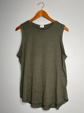 A New Day Lagenlook Olive Green Sleeveless Flowy Knit Tank Sleeveless Top